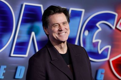 Jim Carrey needed money so he unretired