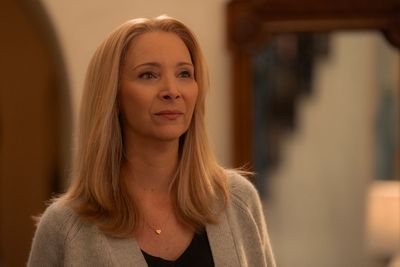 Lisa Kudrow hailed for carrying Netflix’s ‘flimsy’ new comedy No Good Deed in first reviews