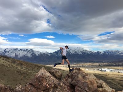 Advnture Christmas trail-running gift guide