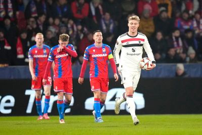 Rasmus Hojlund brace earns Man Utd much-needed comeback win at Viktoria Plzen