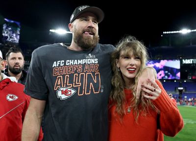 Taylor Swift shared a hilarious moment about Travis Kelce with a patient during her Kansas City hospital visit