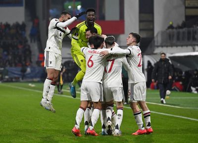 Europa League: Manchester United secure late victory against Viktoria Plzen; Tottenham Hotspur held by Rangers