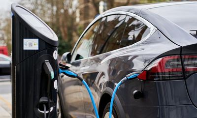 UK electric vehicle charger rollout risks regional divide, report warns