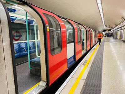 TfL fare rises: Full details of Sadiq Khan's Tube, Elizabeth line and London Overground price hike