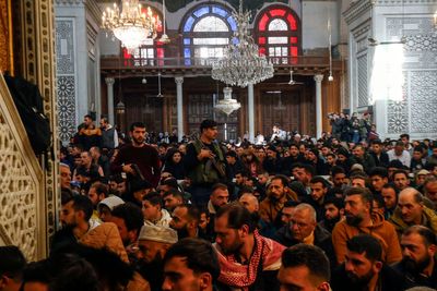 Jubilant Syrians gather for first Friday prayers since Assad regime fell