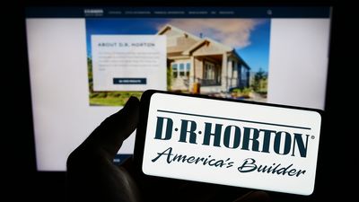 Is D.R. Horton Stock Underperforming the Nasdaq?