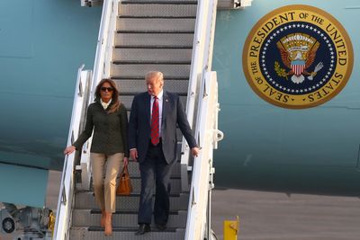 Trump ‘frustrated’ by Boeing delays that mean he likely won’t get to fly on new Air Force One