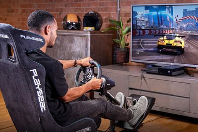 Best racing wheels for gaming that will steer you to victory in 2025