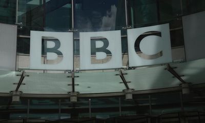 BBC says it has complained to Apple over AI-generated fake news attributed to broadcaster