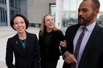 US jury finds Vegas police fabricated evidence in 2001 killing, awards $34M to exonerated woman