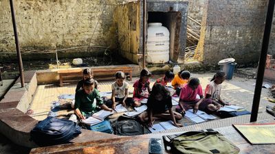 40 years after Bhopal gas tragedy, barefoot school ‘offers hope’