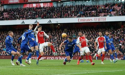 Arsenal’s title hopes take another knock after goalless draw against Everton