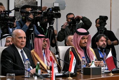 Eight Arab countries vow to support ‘peaceful transition process’ in Syria