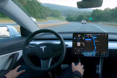 Tesla Autopilot Under Fire: Family Files Suit Against Elon Musk, Claims Misleading Features Caused Death