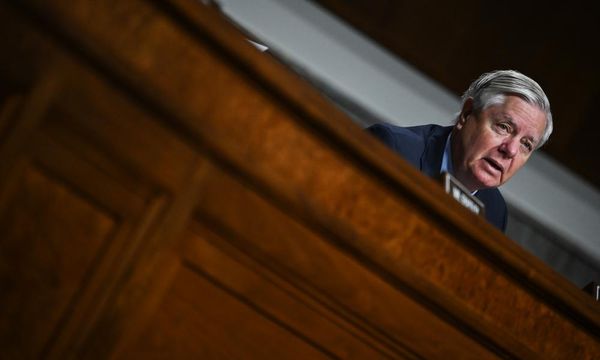 Lindsey Graham contradicts Trump by saying January 6 investigators should not go to jail