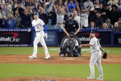 Freddie Freeman's Walk-Off Grand Slam Ball Sells For Freddie Freeman's Walk-Off Grand Slam Ball Sells For Top News.56M.56M