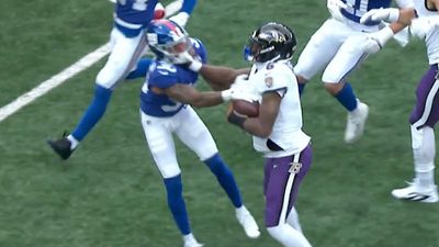 Lamar Jackson Tossed a Giants DB With a Vicious Stiff Arm, and NFL Fans Loved It