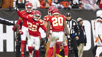 Trent McDuffie Gets First Career Interception Thanks to Peek at the Scoreboard