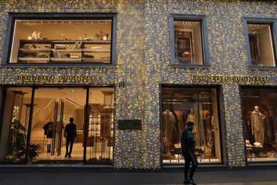 Milan's Via MonteNapoleone usurps New York's Fifth Avenue as world's most upscale shopping street