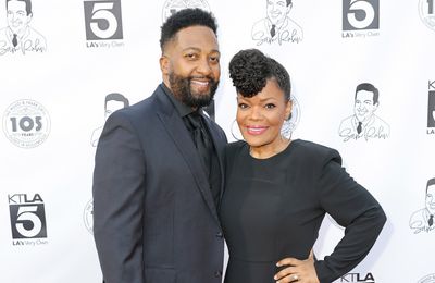 Former Drake and Josh star Yvette Nicole Brown marries Anthony Davis