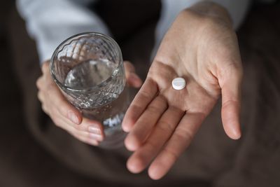 Is Paracetamol Safe? Regular Use In Older Adults May Lead To Ulcers, Heart, And Kidney Complications