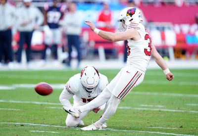 Cardinals K Chad Ryland doesn’t miss a beat with new holder