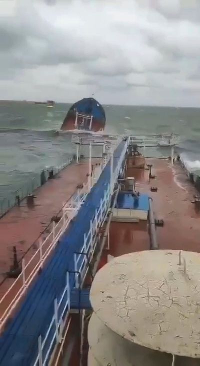 Damaged Russian ships spilled an estimated 3,700 tons of oil in Kerch Strait, state media says