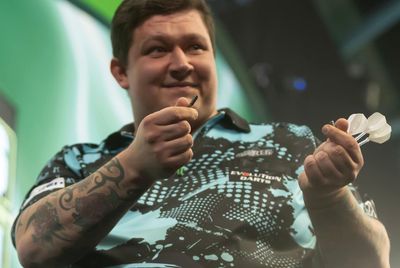 WATCH: World Darts Championship Match Stopped as Dart Snaps