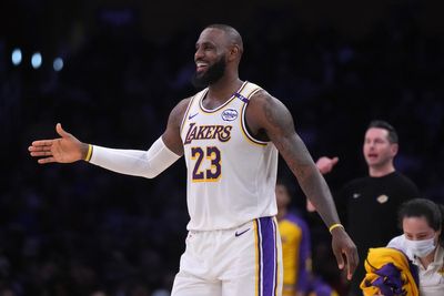 LeBron James Injury Update: Foot Soreness 'Not Behind' Him