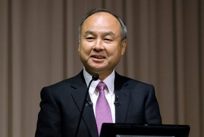 SoftBank Pledges To Invest $100 Bn Into US, Creating 100,000 Jobs