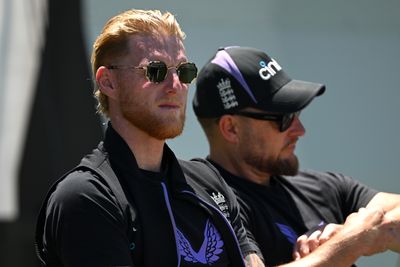 Stokes not blaming injury on workload as New Zealand thump England