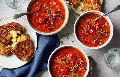 Roasted tomato, thyme and orzo soup with moreish cheese toasties – recipe