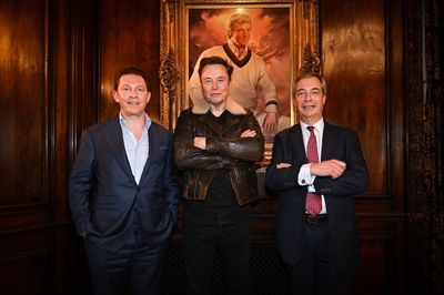 Nigel Farage has hour-long meeting with Elon Musk in Florida