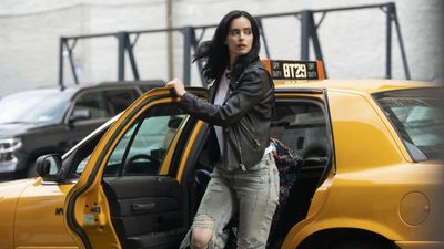 Jessica Jones star has perfect response to Marvel TV head saying he wants the character back in the MCU: "Let's do it"