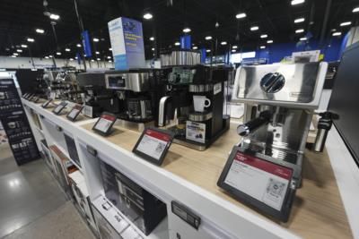 Retail Sales Rise 0.7% In November, Boosting Economy