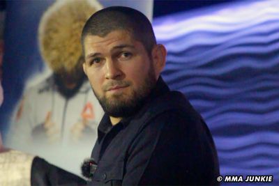 Khabib Nurmagomedov reacts to UFC champ Ilia Topuria’s planned move to lightweight