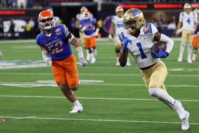 Elite UCLA transfer wide receiver visiting Georgia