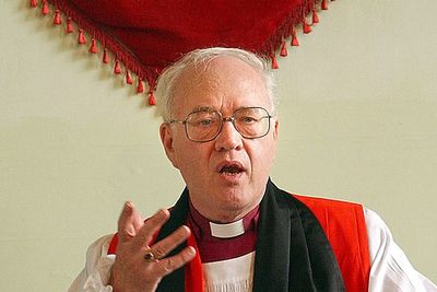 Former archbishop of Canterbury George Carey quits as priest