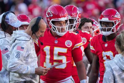 Chiefs QB Patrick Mahomes on potentially sitting out game vs. Texans: ‘Try to push it’