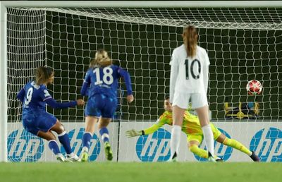 Chelsea, Lyon Top Women's Champions League Groups With Perfect Records