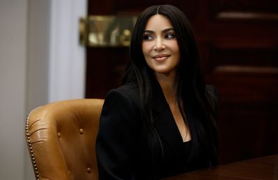 Kim Kardashian steams clothes at SKIMS stores