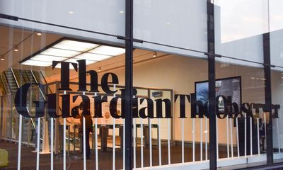 Scott Trust and Guardian Media Group sign a deal with Tortoise Media to buy the Observer