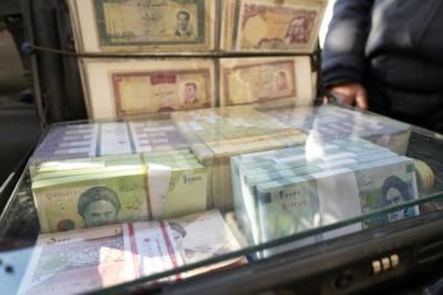 Iranian Rial Hits Record Low Amid Energy Crisis