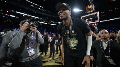 Giannis Antetokounmpo Used Iconic Kobe Bryant Line After Bucks Won NBA Cup