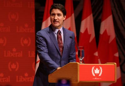 What options does Trudeau have as Canadian PM faces calls to resign?