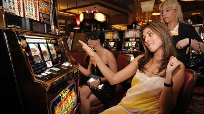 Royal Caribbean, Celebrity Cruises make popular casino change