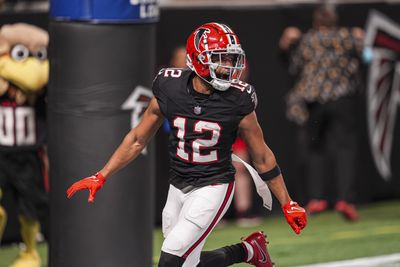 Falcons WR KhaDarel Hodge wins NFC special teams award