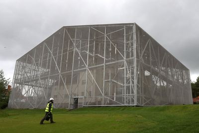 Protective box around Rennie Mackintosh house to remain in place until 2028