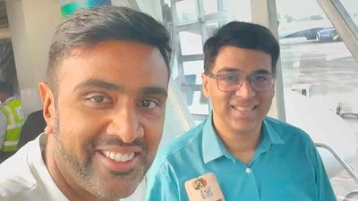 Maybe chess helped Ashwin outfox batters: Anand