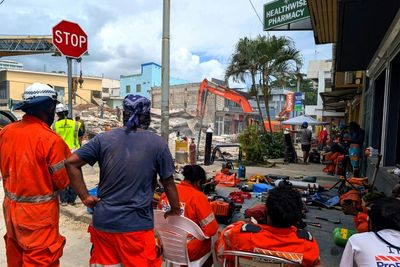 Rescuers Fly In To Join Search For Vanuatu Quake Survivors